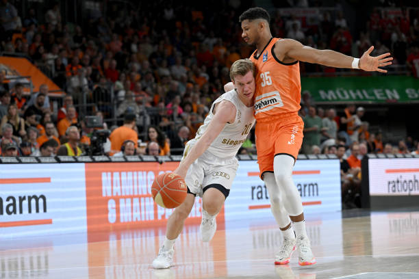 次明显的情 次明显的情